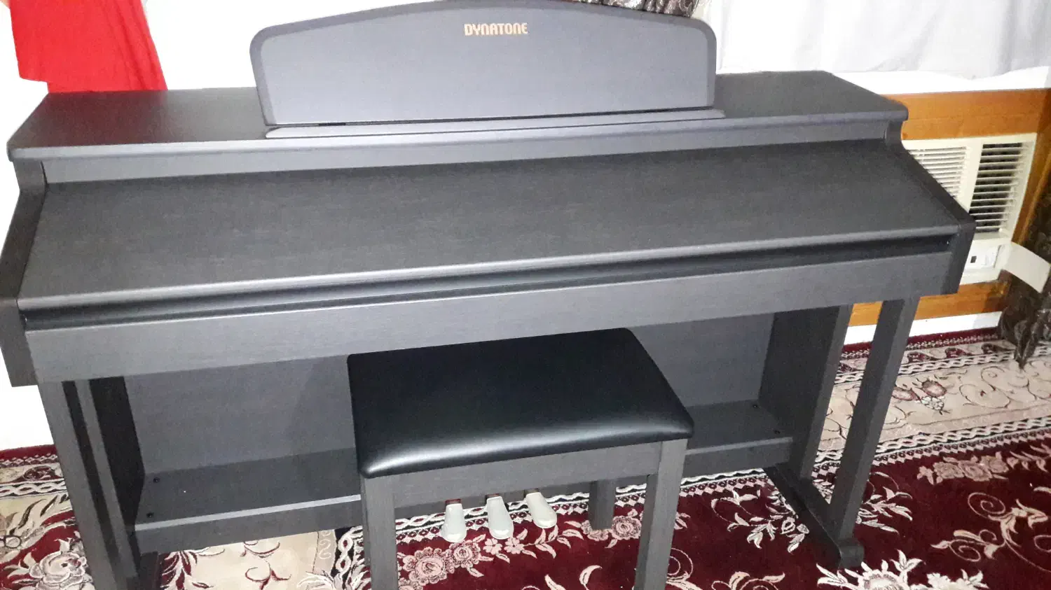 پیانو دایناتون در حد نو|پیانو، کیبورد، آکاردئون|سرخرود, |دیوار