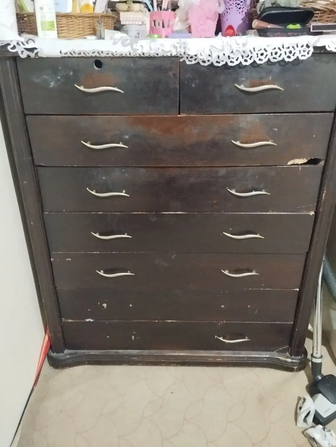 دراور|جاکفشی، کمد، دراور|ری, شهادت|دیوار