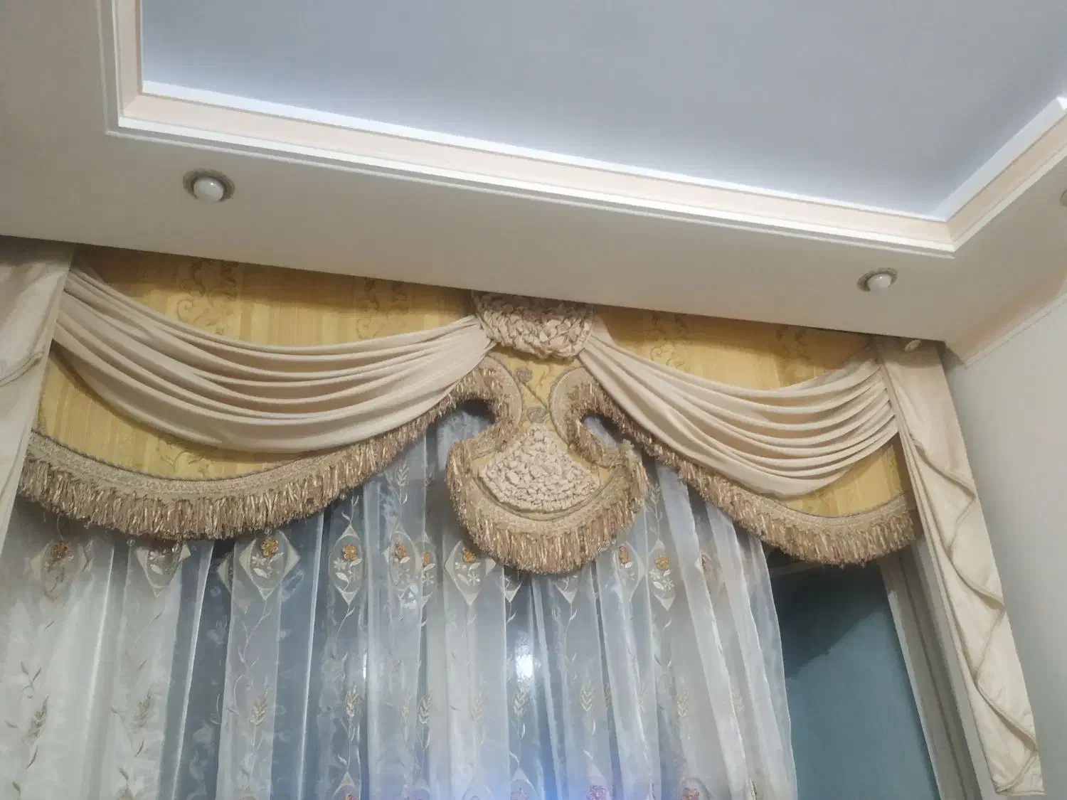 والان پرده|پرده، رانر، رومیزی|تهران, سازمان برنامه شمالی|دیوار