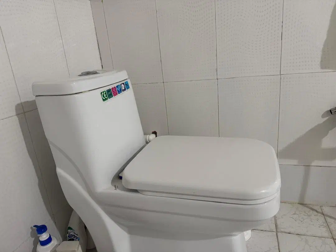 توالت فرنگی|لوازم سرویس بهداشتی|جم, |دیوار