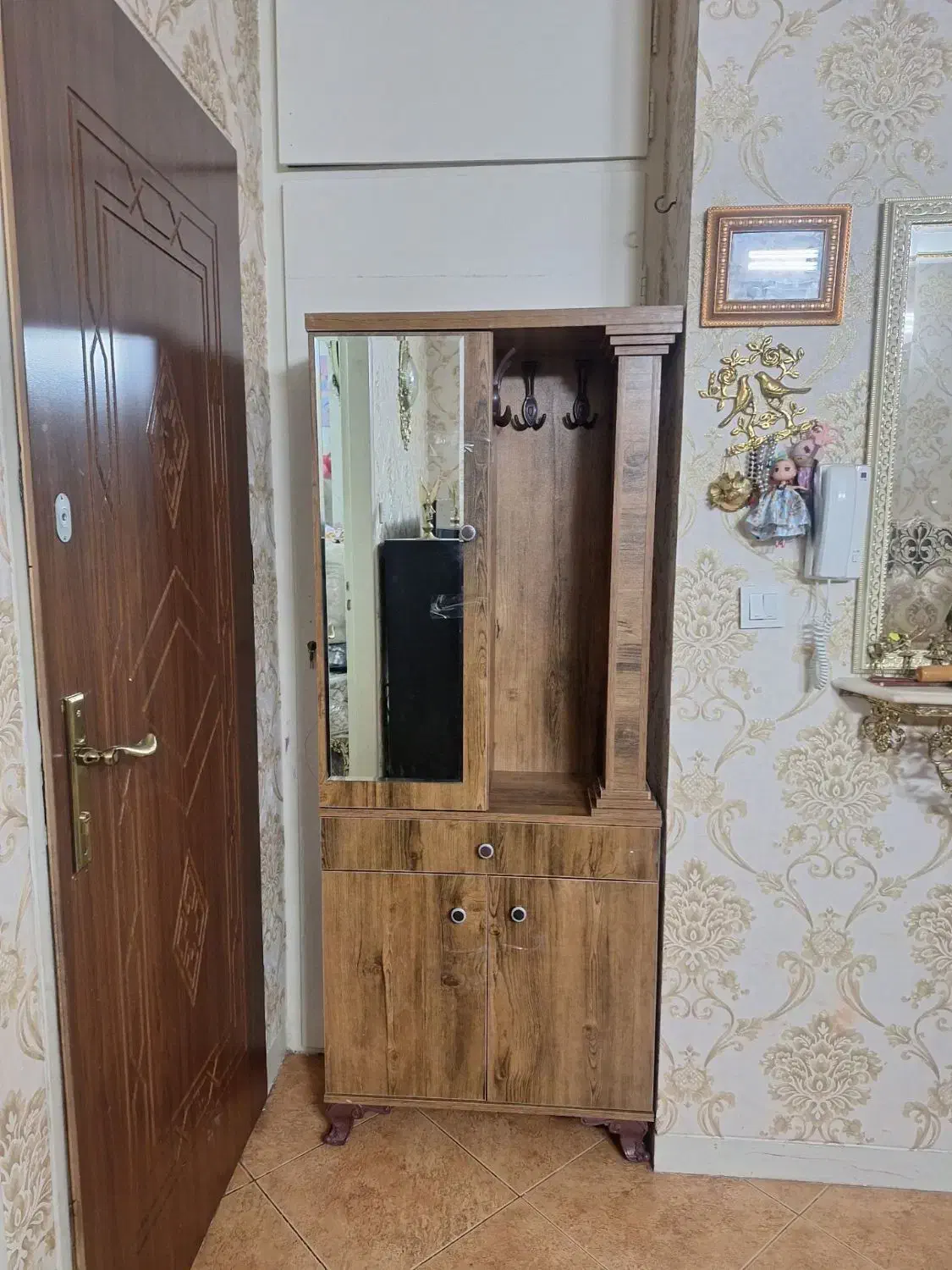 جاکفشی سالم نو|جاکفشی، کمد، دراور|تهران, شهرک شریعتی|دیوار