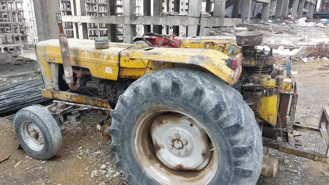 تراکتور کمپرسوردار ebro|خودرو سنگین|ری, جوانمرد قصاب|دیوار