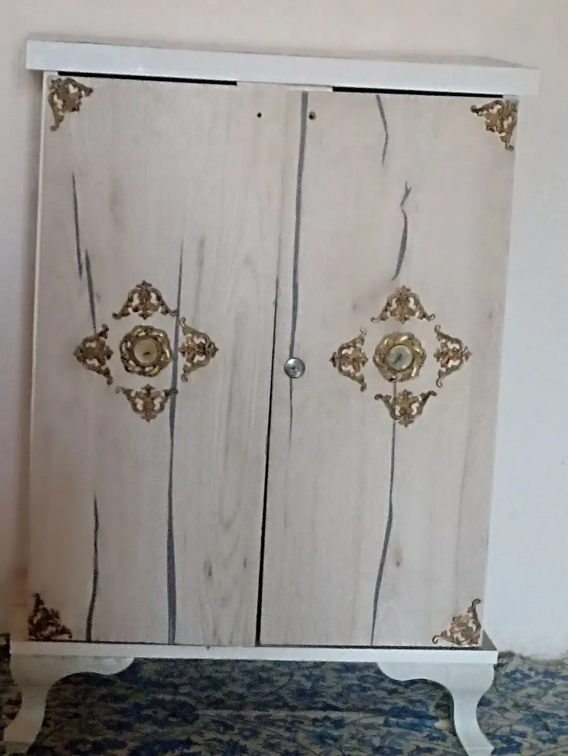 جاکفشی|جاکفشی، کمد، دراور|بجنورد, |دیوار