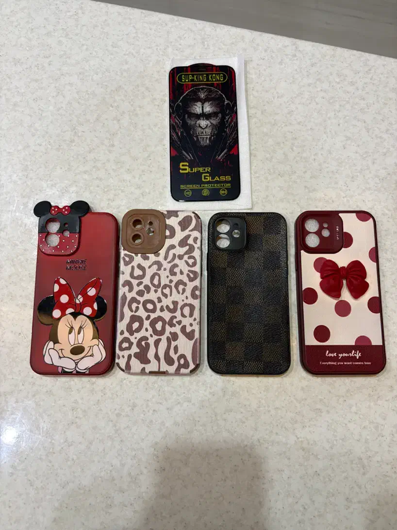 قاب و گلس گوشی آیفون 12|لوازم جانبی موبایل و تبلت|قم, هنرستان|دیوار