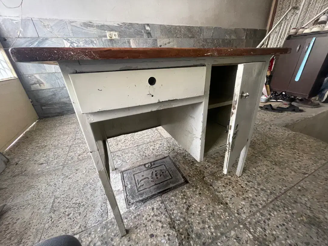 میز|میز تحریر و کامپیوتر|قزوین, |دیوار