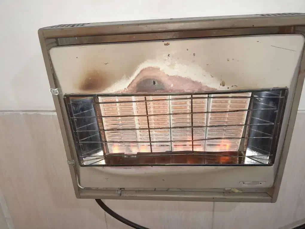 بخاری دیواری مارک ازمایش|بخاری، هیتر، شومینه|شیراز, کوشک میدان|دیوار