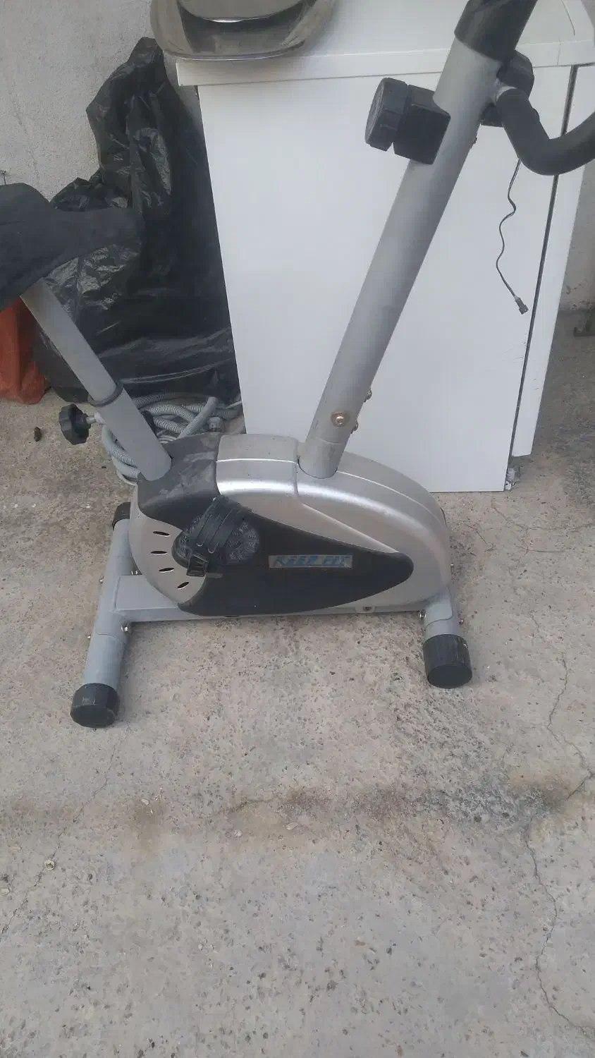 دوچرخه ثابت ورزشی|تجهیزات ورزشی|تهران, خاک سفید|دیوار