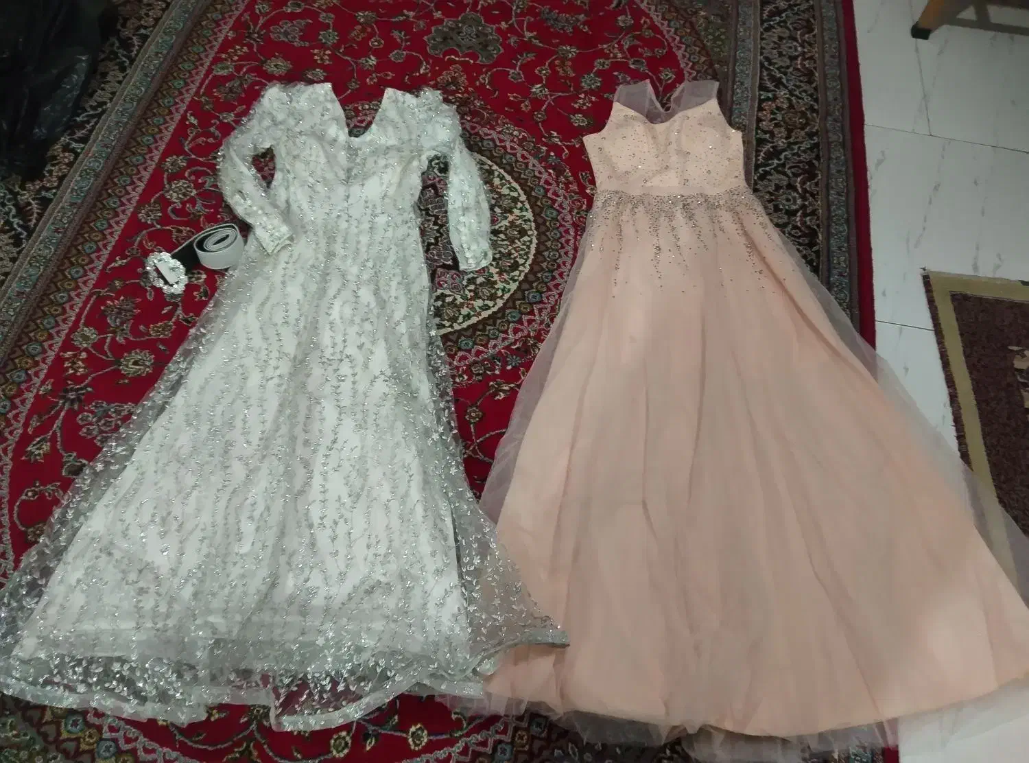 لباس وکفش مجلسی|لباس|نقده, |دیوار