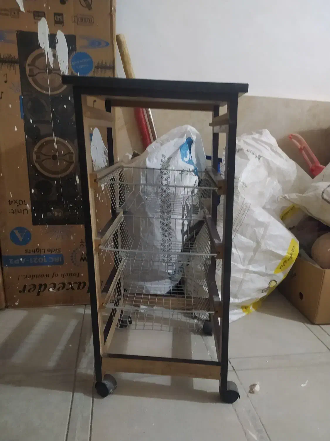 سبد سیب زمینی پیازی|ظروف نگهدارنده، پلاستیکی، یک‌بارمصرف|مشهد, طبرسی شمالی|دیوار