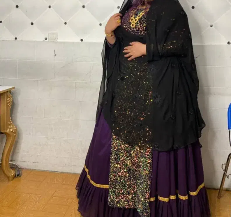 لباس محلی فقط یه تومن|لباس|دهدشت, |دیوار