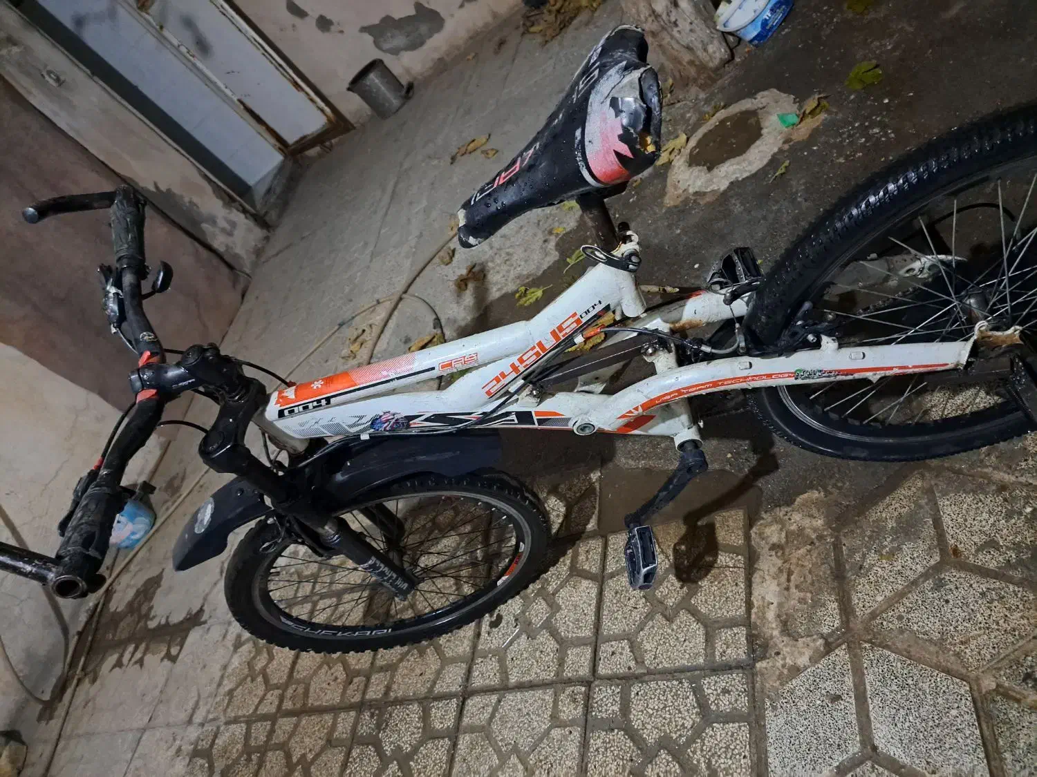 دوچرخه ۲۴ دنده ای ویسا|دوچرخه، اسکیت، اسکوتر|مشهد, کوی دروی|دیوار