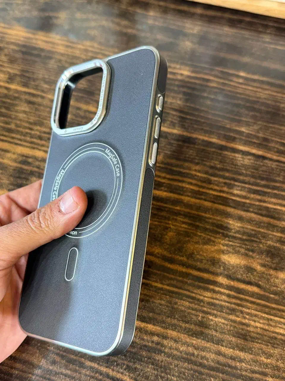 گارد / قاب آیفن 16 پرومکس|لوازم جانبی موبایل و تبلت|شاهینشهر, چمران|دیوار