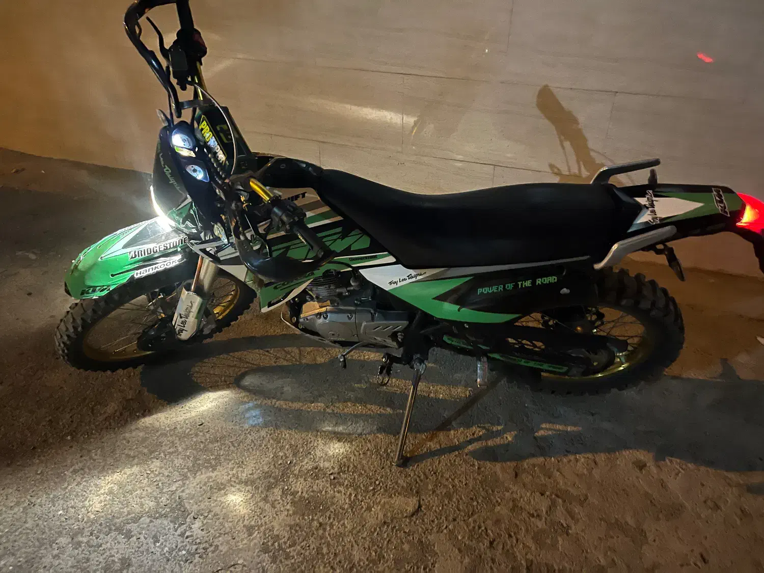 تریل طرح روان مدل 90|موتورسیکلت|گرگان, |دیوار