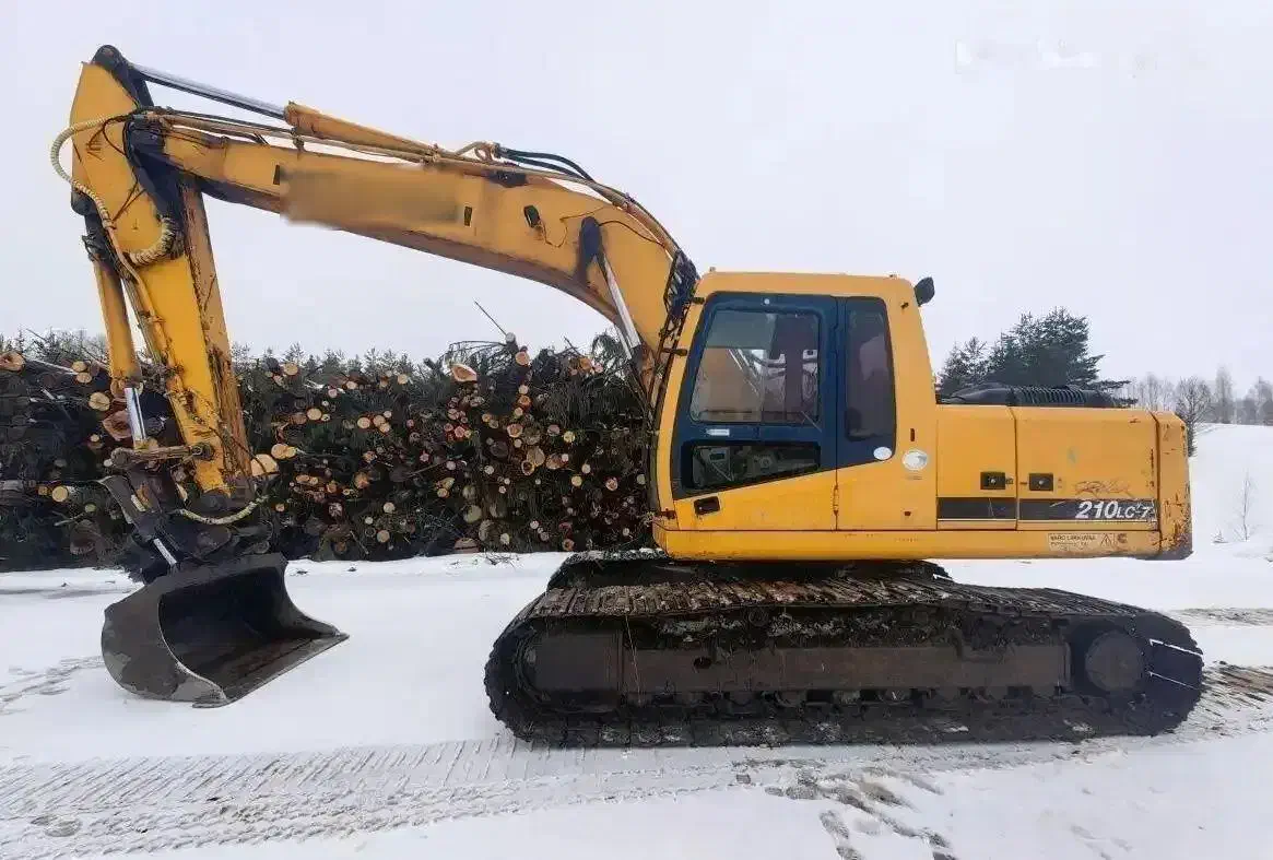 بیل هیوندا ۲۱۰|خودرو سنگین|چمستان, |دیوار