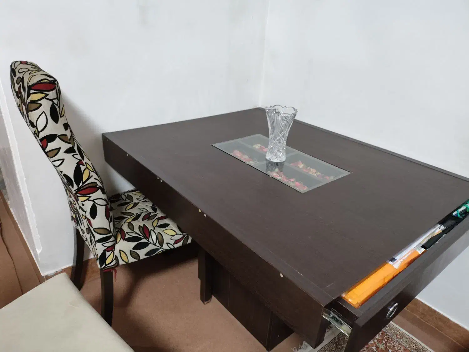 میز و صندلی چهارنفره MDF|میز و صندلی غذاخوری|قم, پردیسان|دیوار