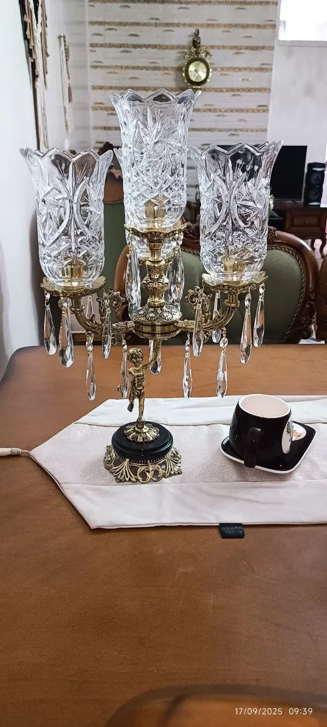 شمعدان برنزی|صنایع دستی و سایر لوازم تزئینی|تهران, خاک سفید|دیوار