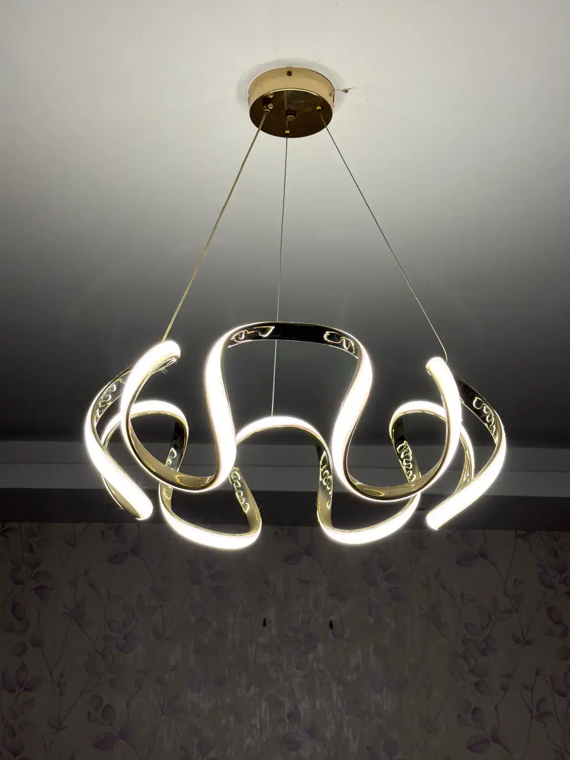 لوستر مدرن سقفی|لوستر و چراغ آویز|تهران, دریا|دیوار