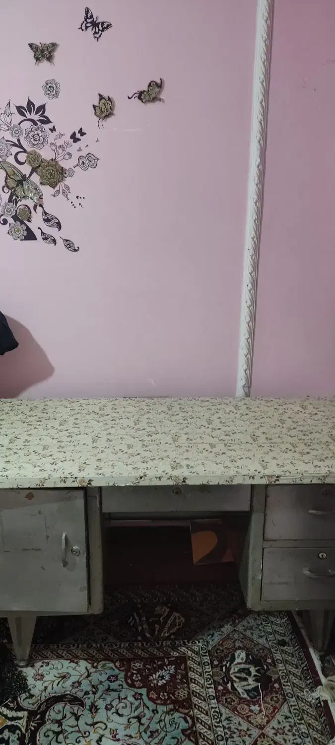 میز|دفتر کار|کرمانشاه, |دیوار