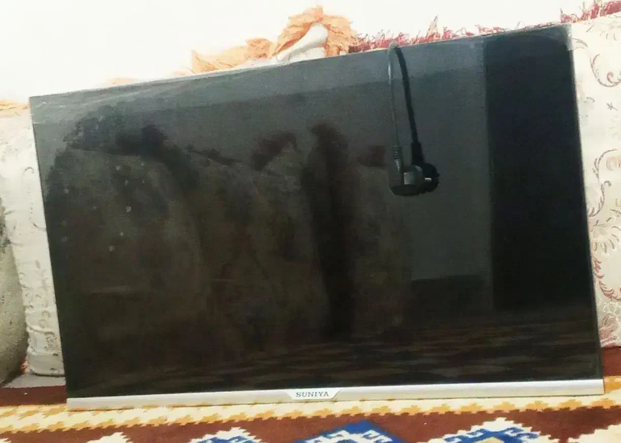 تلویزون ۳۲ اینچ|تلویزیون و پروژکتور|بندرلنگه, |دیوار