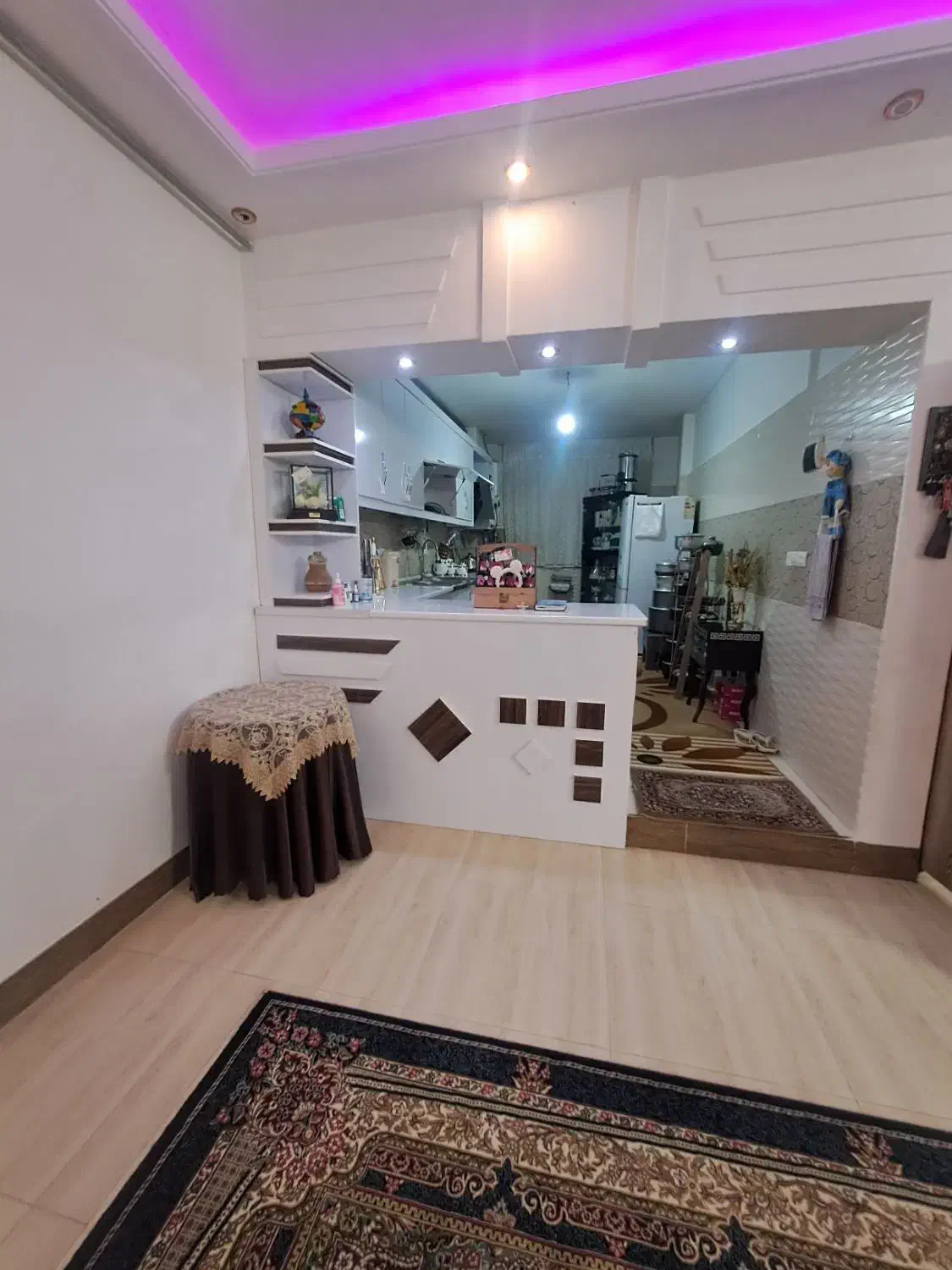 رهن و اجاره خانه واقع در حاشیه خیابان عدالت|اجارهٔ آپارتمان|چناران, |دیوار