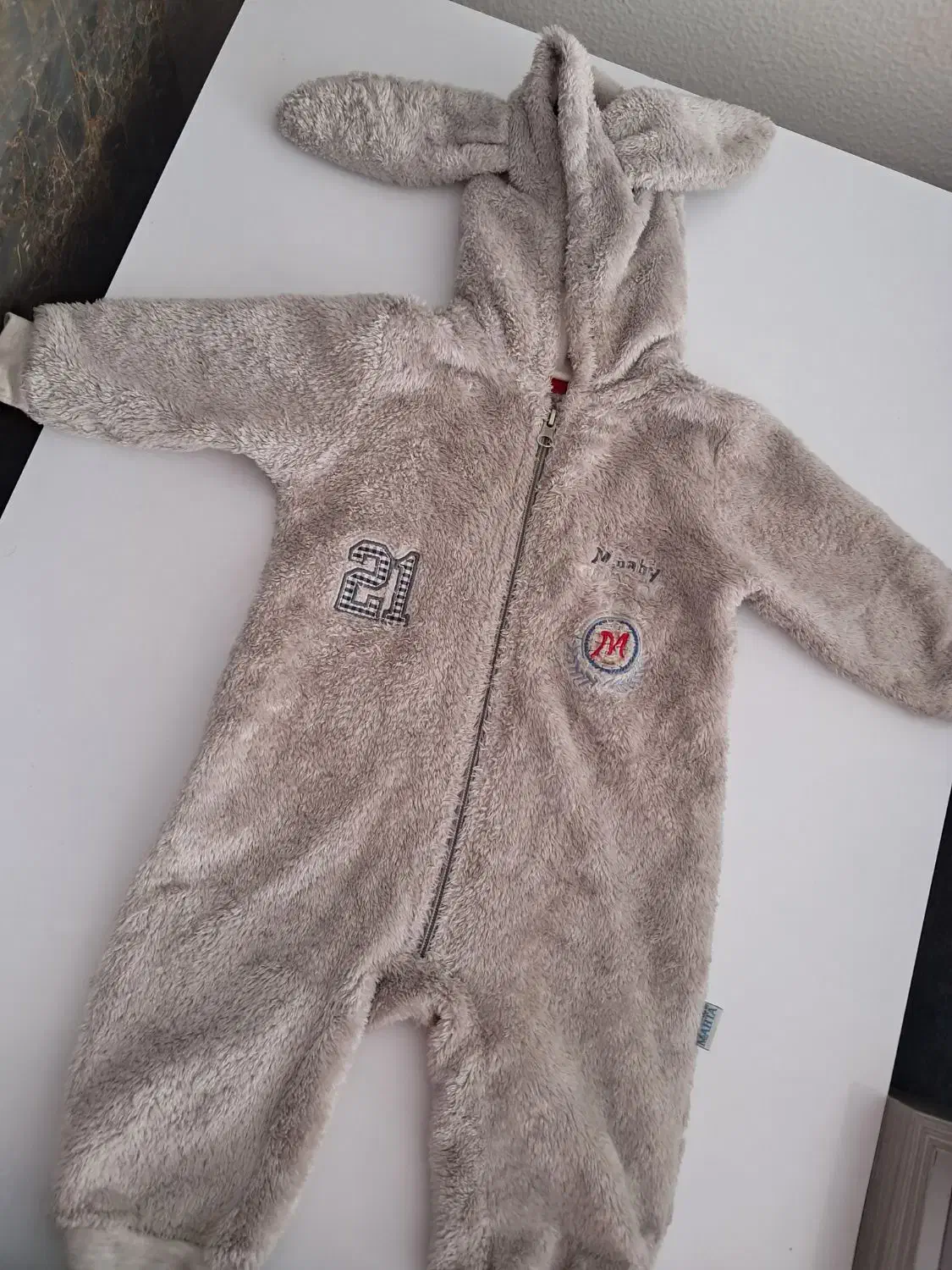 لباس تدی توسی|کفش و لباس بچه|شاهینشهر, عطار|دیوار