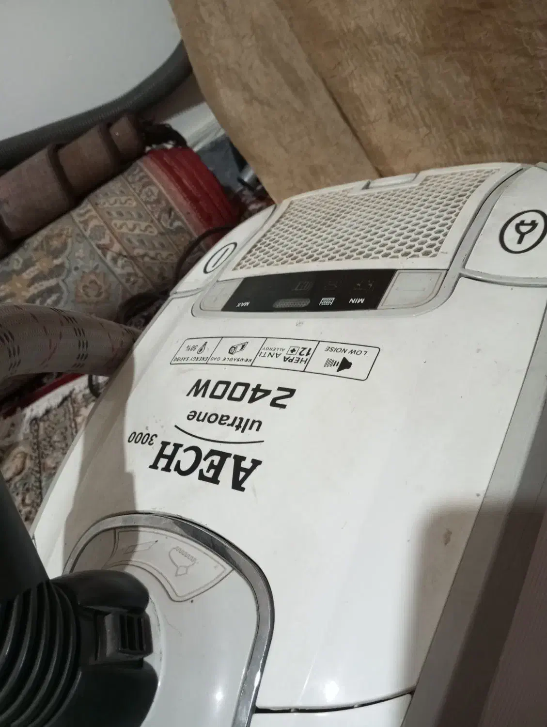 یک عدد جارو برقی خوب|جاروبرقی، جارو شارژی، بخارشو|زاغه, |دیوار