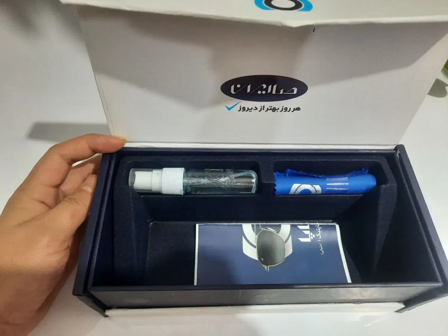 عینک دودی خلبانی اصل و نو فروش فوری|زیورآلات و اکسسوری|ری, حمزهآباد|دیوار