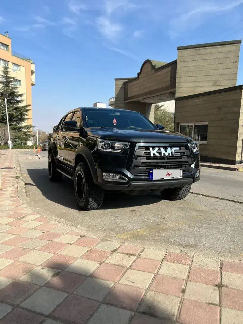 kmc t8 کی ام سی|خودرو سواری و وانت|همدان, |دیوار