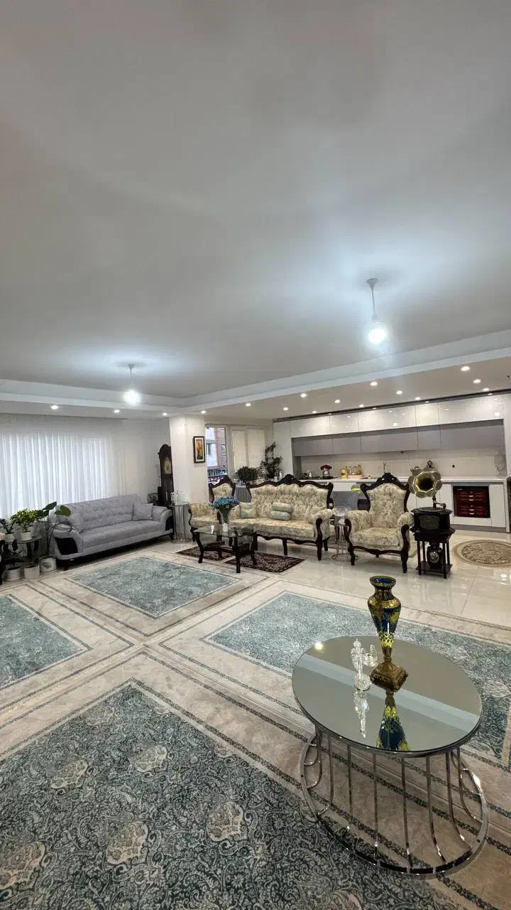 مدرن و خاص /پارک روجیار / اجاره ۲ خواب|اجارهٔ آپارتمان|سنندج, |دیوار