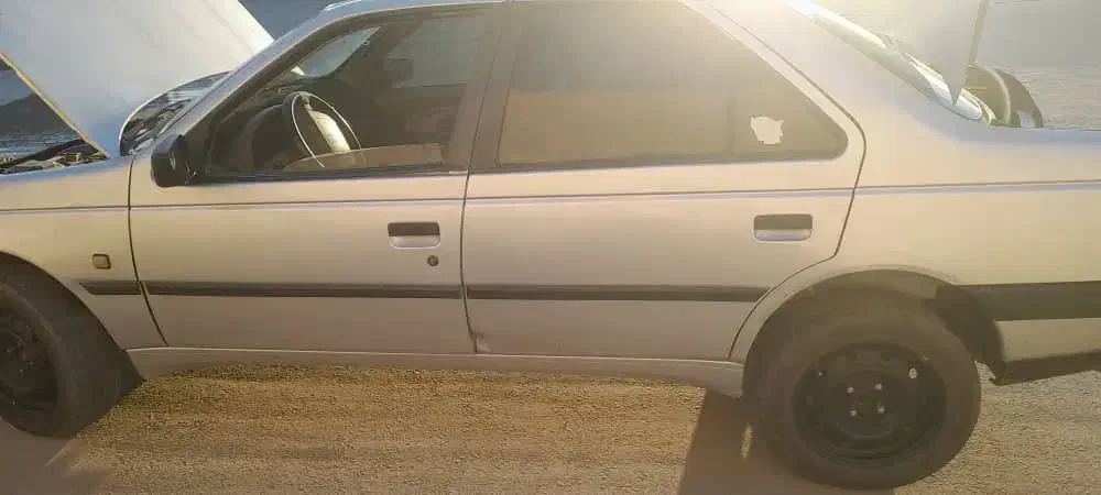 پژو۴۰۵ مدل ۹۷|خودرو سواری و وانت|ایرانشهر, |دیوار