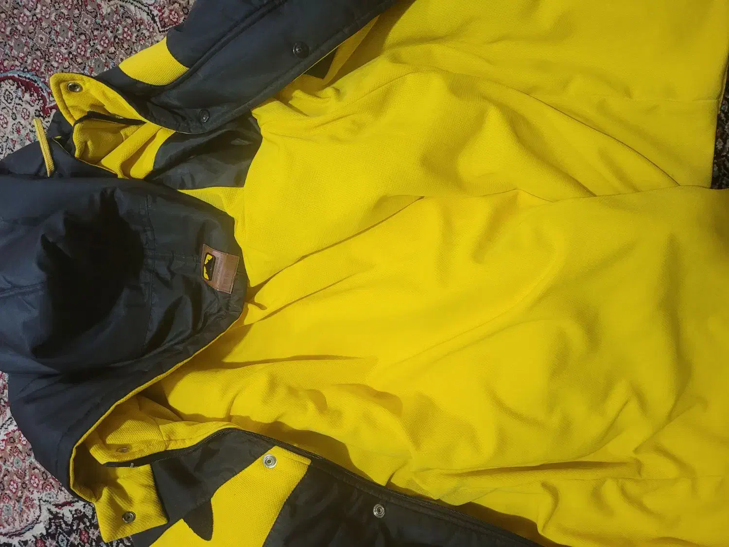 کاپشن مردونه خیلی تمیز|لباس|قدس, شهرقدس|دیوار