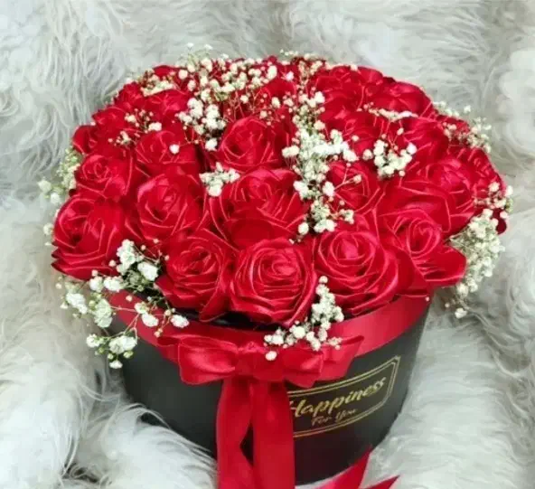 گل‌های ربانی ماندگارتر از خاطره‌ها|گل مصنوعی|قرچک, پویینک|دیوار