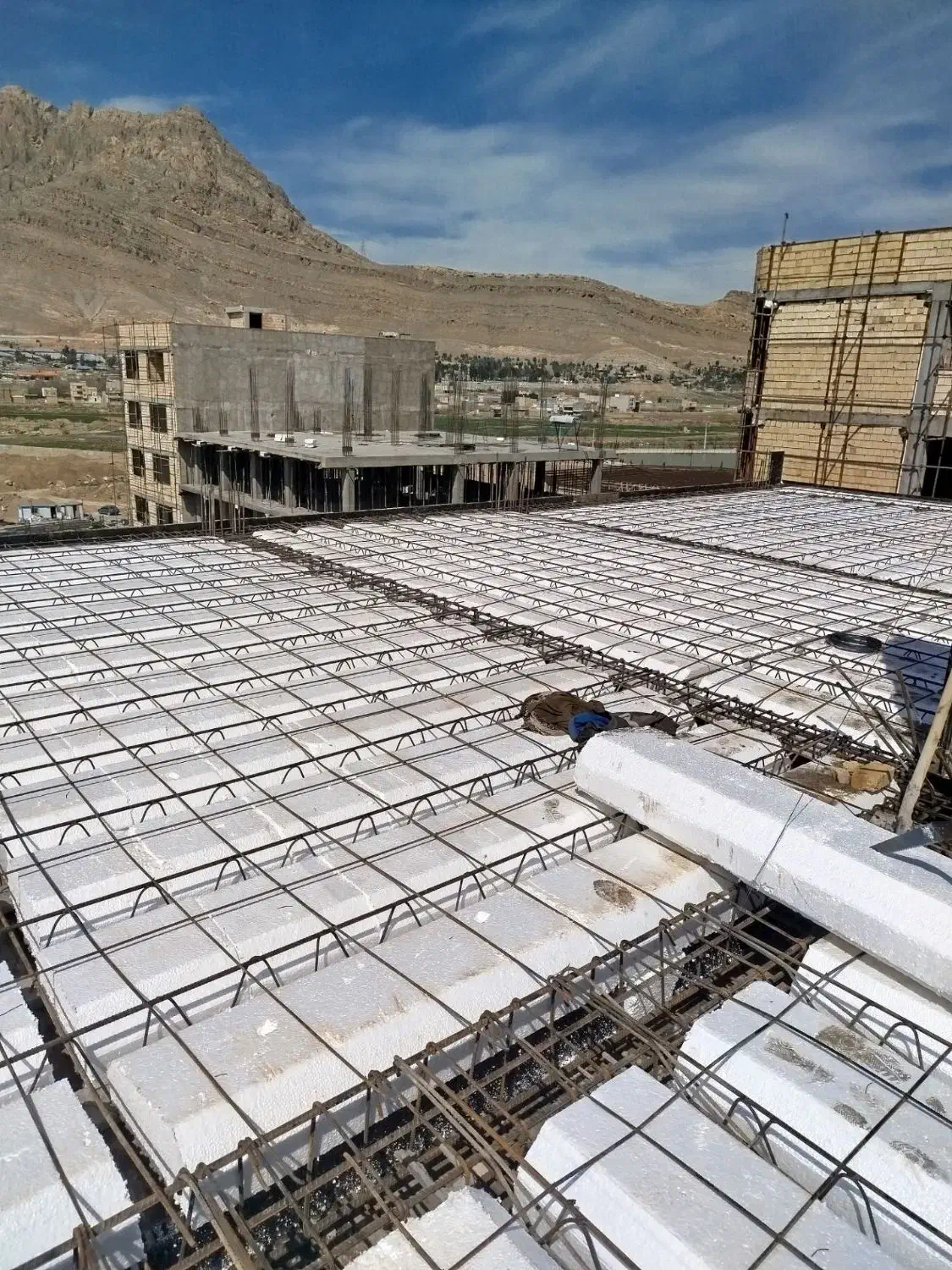 آرماتوربند|استخدام معماری، عمران و ساختمانی|خرم‌آباد, |دیوار