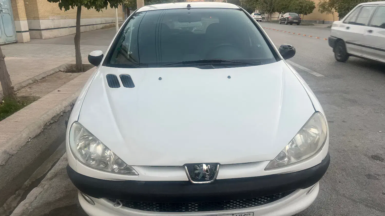 پژو ۲۰۶ تیپ۲|خودرو سواری و وانت|شیراز, شریف‌آباد|دیوار