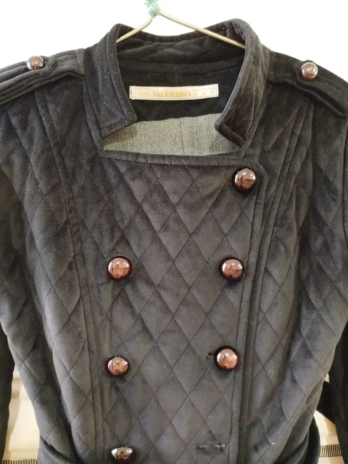 پالتو زمستونی|لباس|دامغان, |دیوار