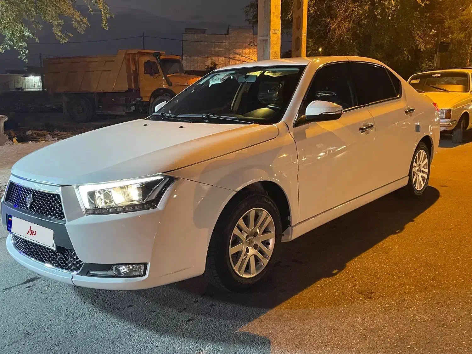 فروش دنا پنج دنده|خودرو سواری و وانت|ایلام, |دیوار