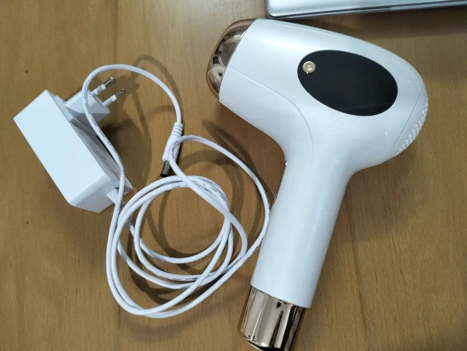 لیزر خانگی|آرایشی، بهداشتی، درمانی|تهران, سعادت‌آباد|دیوار