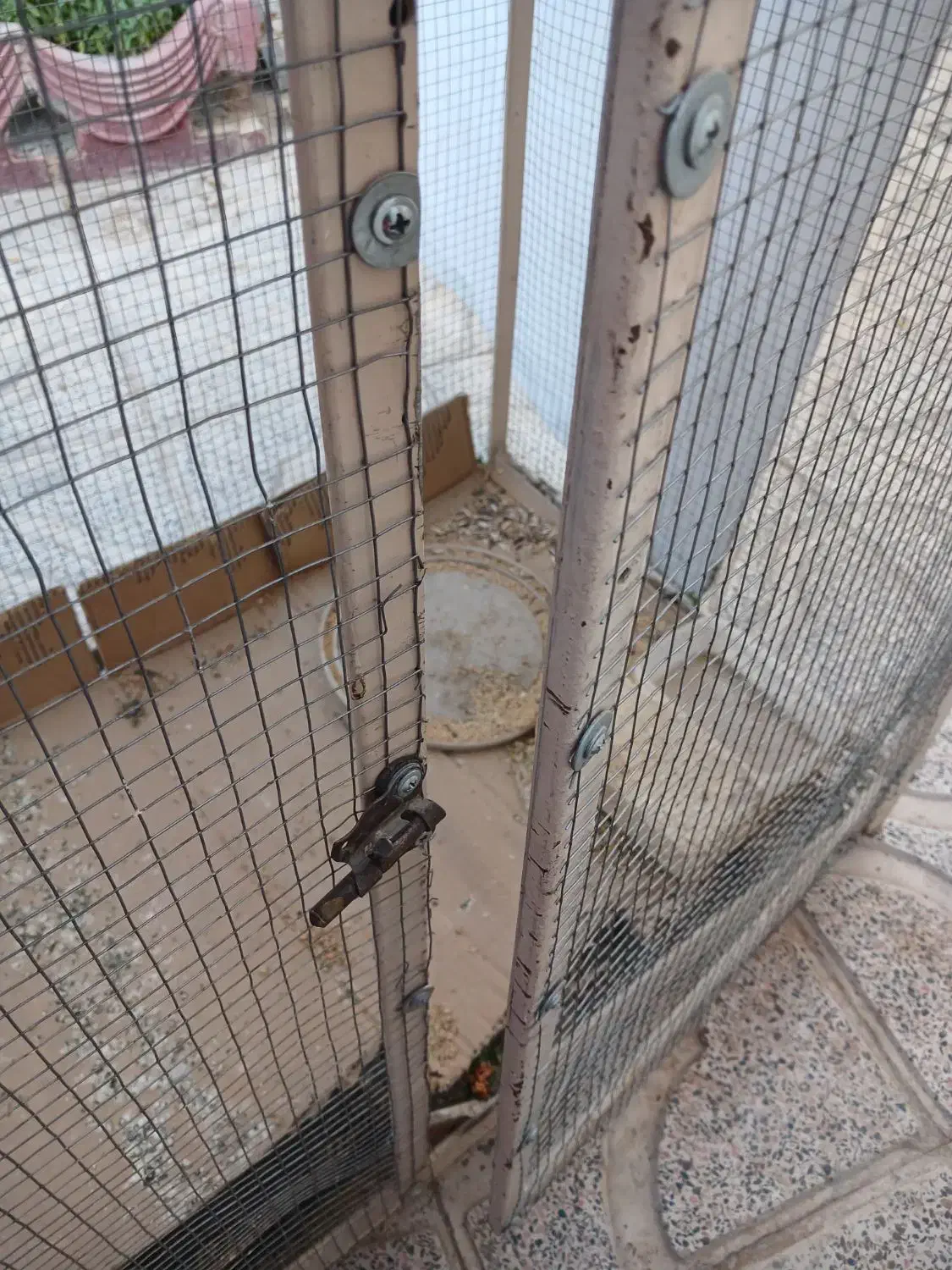 قفس بزرگ پرنده شهرضا|لوازم جانبی حیوانات|شهرضا, |دیوار