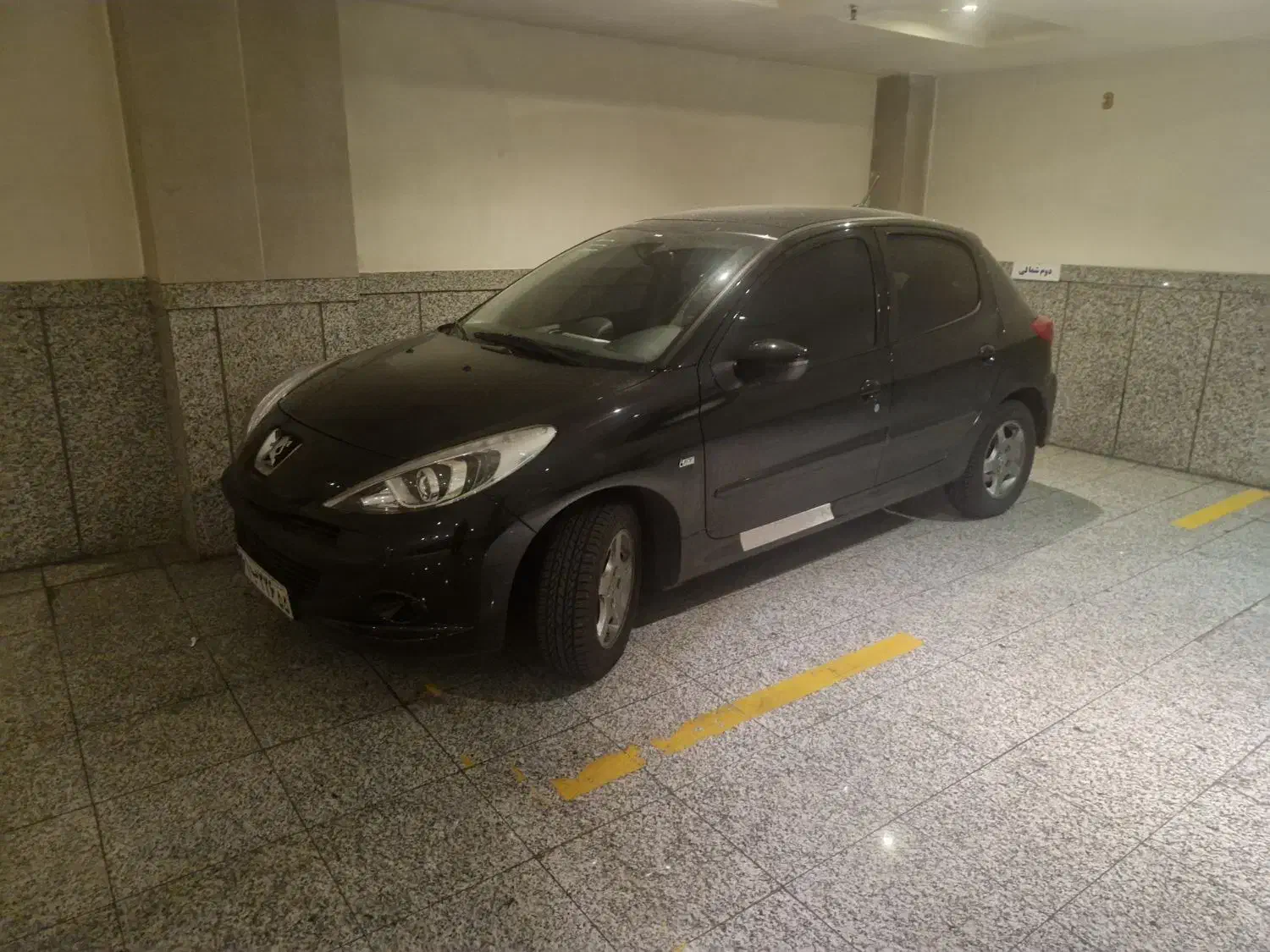 ۲۰۷ سقف شیشه مدل ۱۴۰۴|خودرو سواری و وانت|تهران, فرمانیه|دیوار