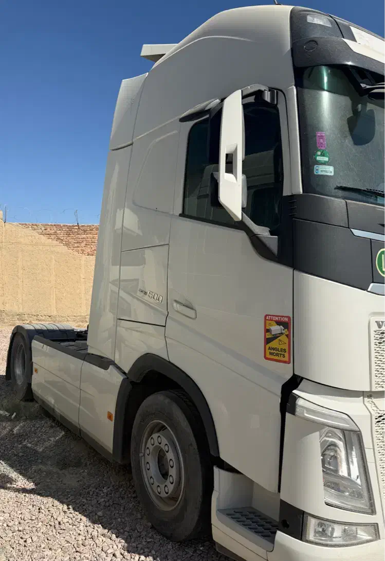 ولو رنوداف مان موجود چندین دستگاه|خودرو سنگین|کرمانشاه, |دیوار