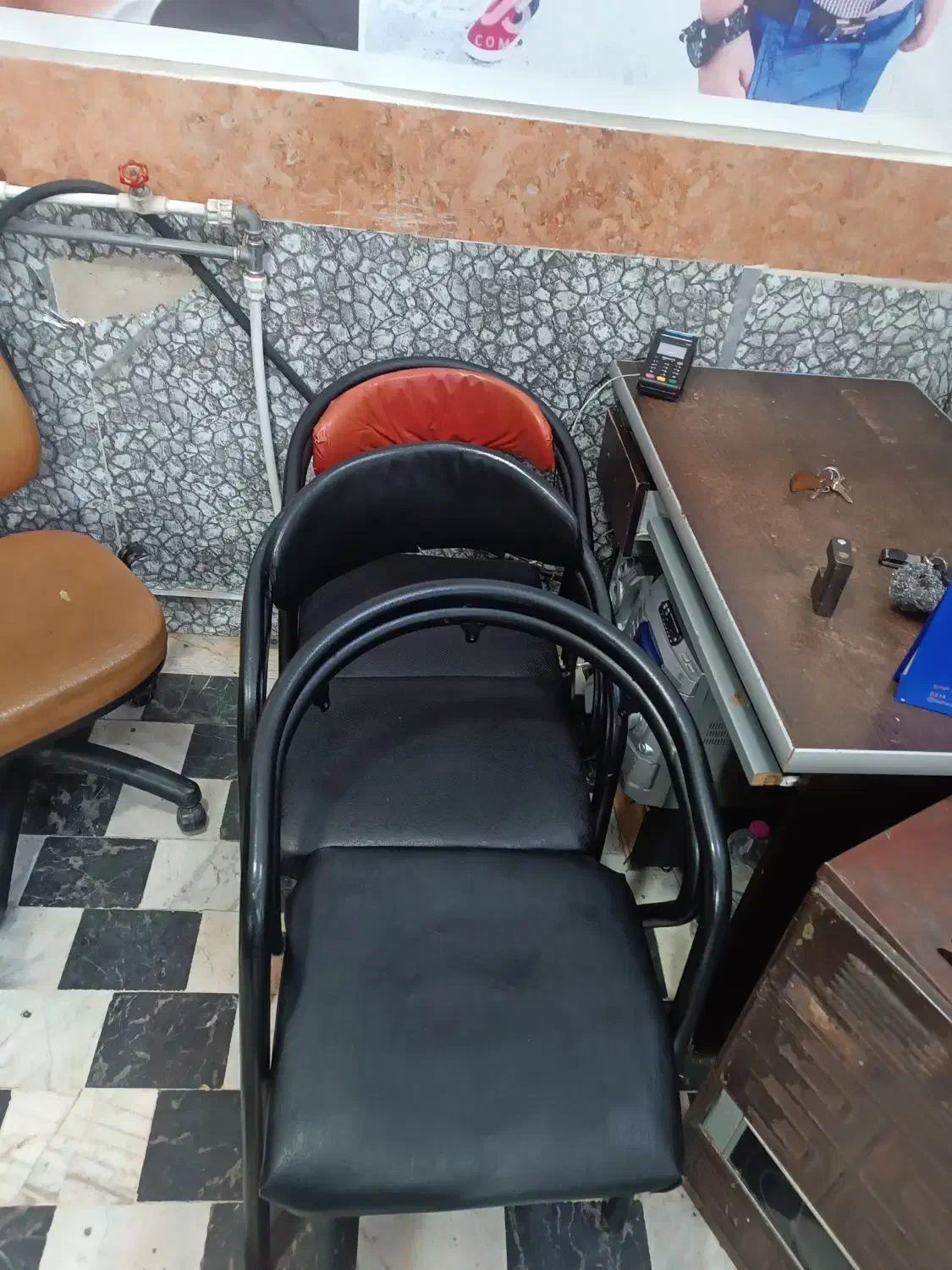 صندلی|صندلی و نیمکت|اردبیل, |دیوار