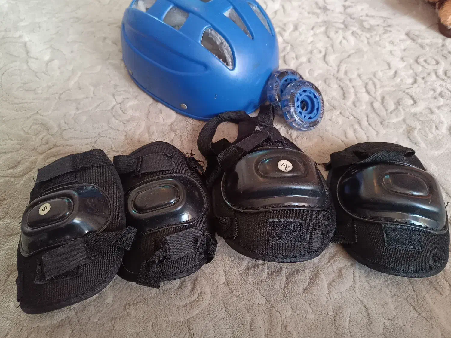 کفش اسکیت|تجهیزات ورزشی|مشهد, چهارچشمه|دیوار