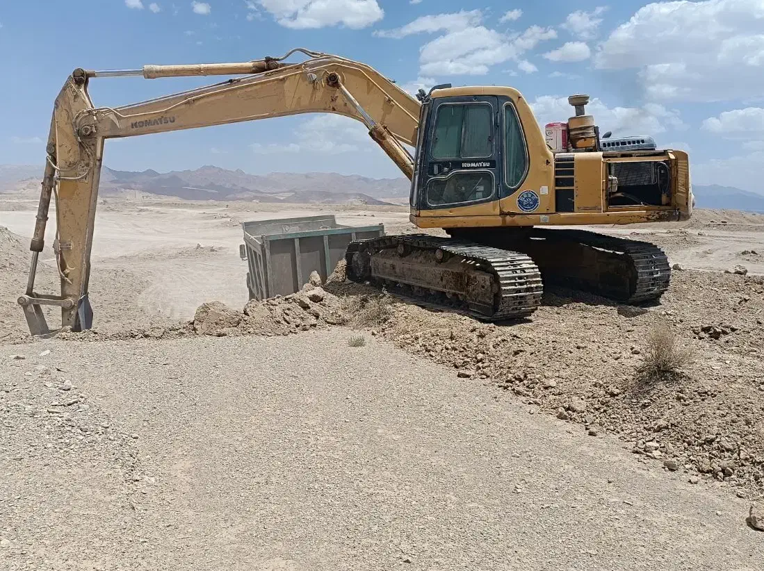 استخدام راننده بیل مکانیکی|استخدام حمل و نقل|سیستان, |دیوار