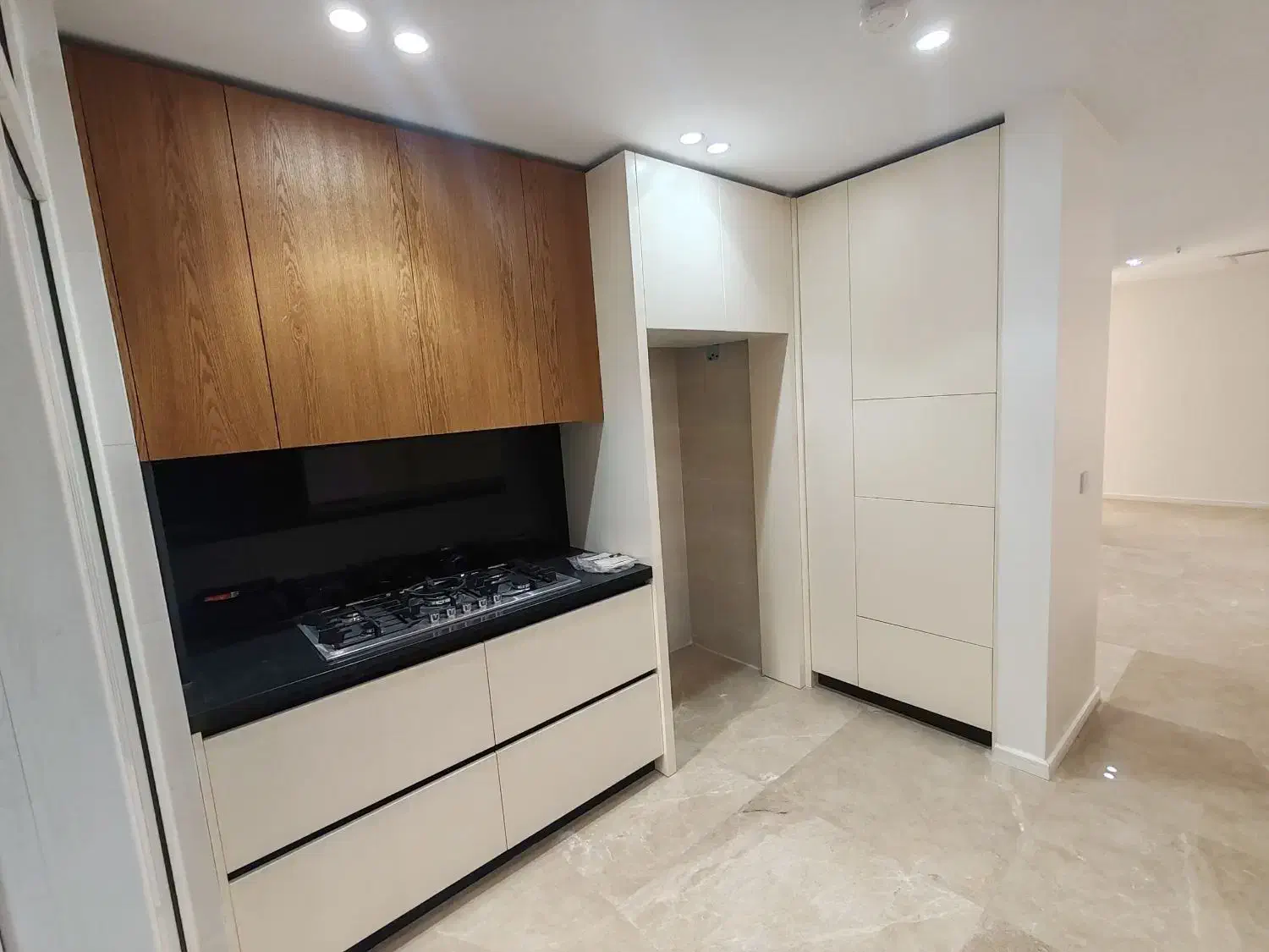 اجاره آپارتمان ۱۴۵متر/مدرن ولوکس/۲p/درحدکلیدنخورده