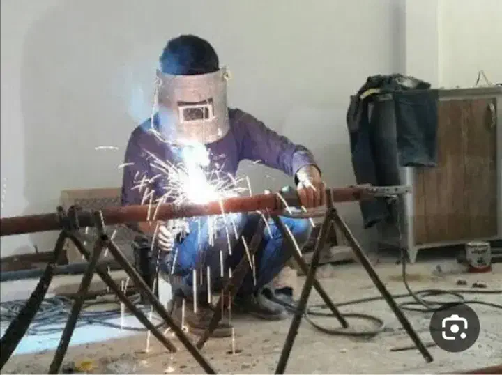 جوشکاری و لوله کشی گاز خانگی|خدمات پیشه و مهارت|الیگودرز, |دیوار