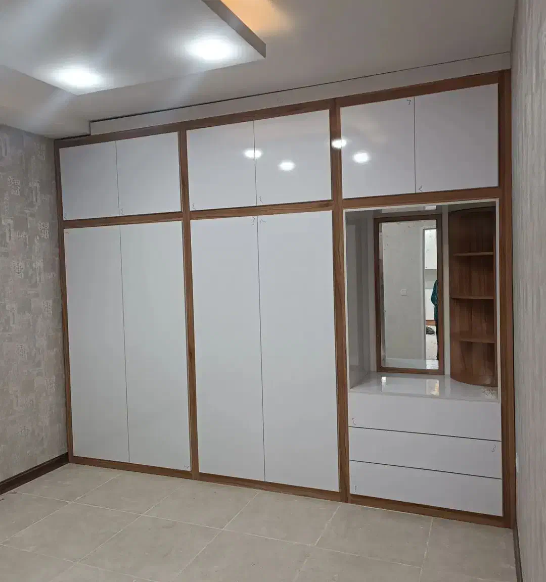 نصاب کابینت کمد|خدمات پیشه و مهارت|سنندج, |دیوار