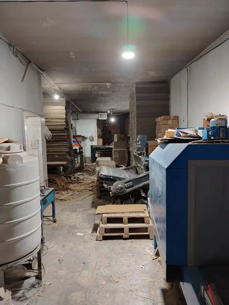 فروش کارگاه ۲۷۰ متر اتوبان فرودگاه پارس بتن|فروش دفتر صنعتی، کشاورزی، تجاری|اصفهان, قهجاورستان|دیوار