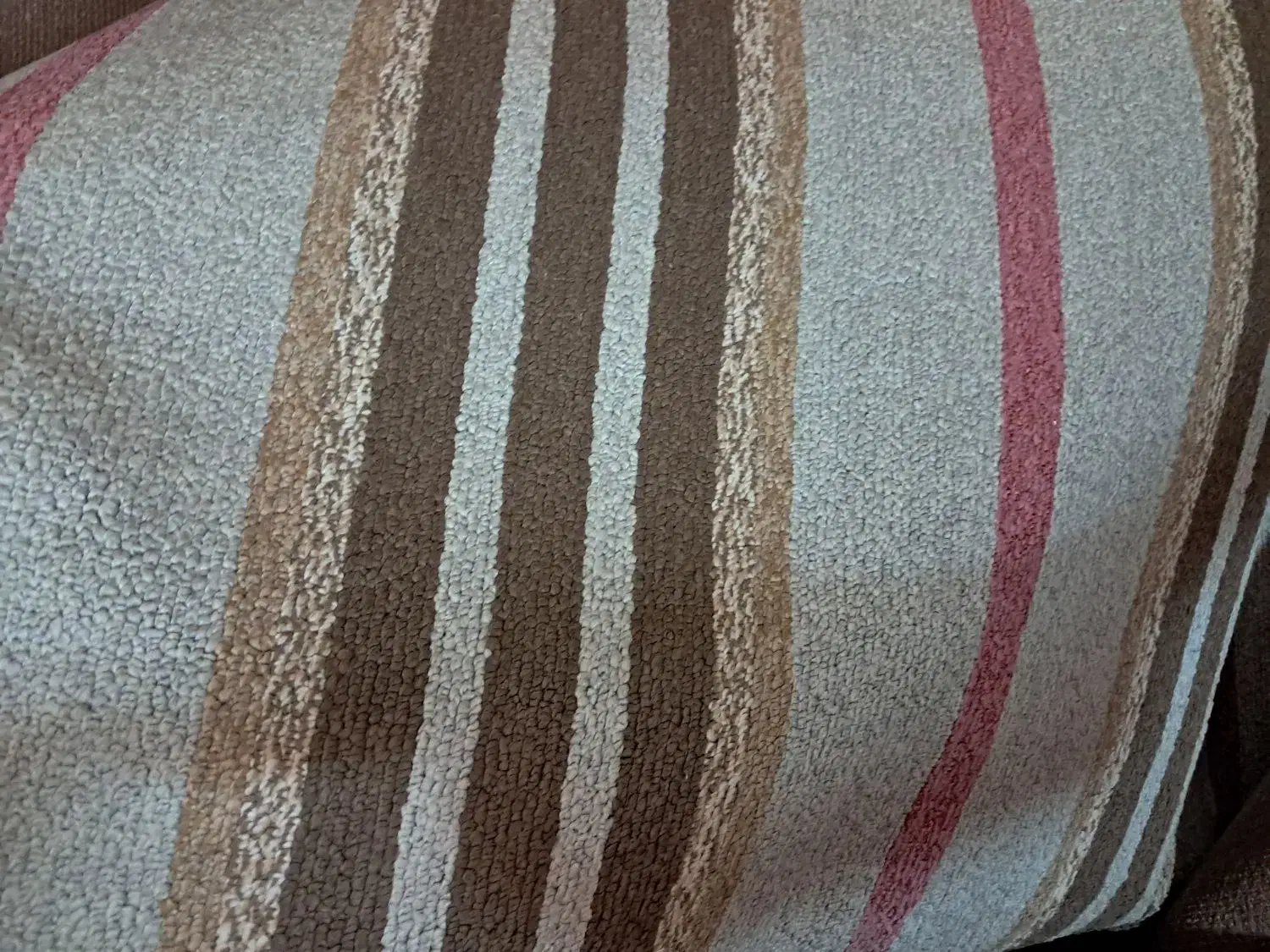 موکت 12 متری کاملا سالم جنس عالی|موکت|اصفهان, شفق|دیوار