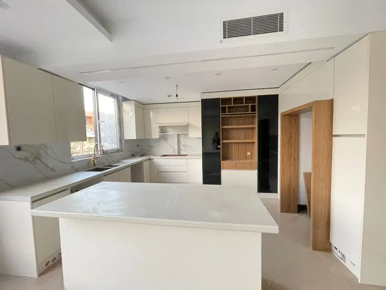 ۸۸ متر دوخواب برج باغ بینظیر شهران