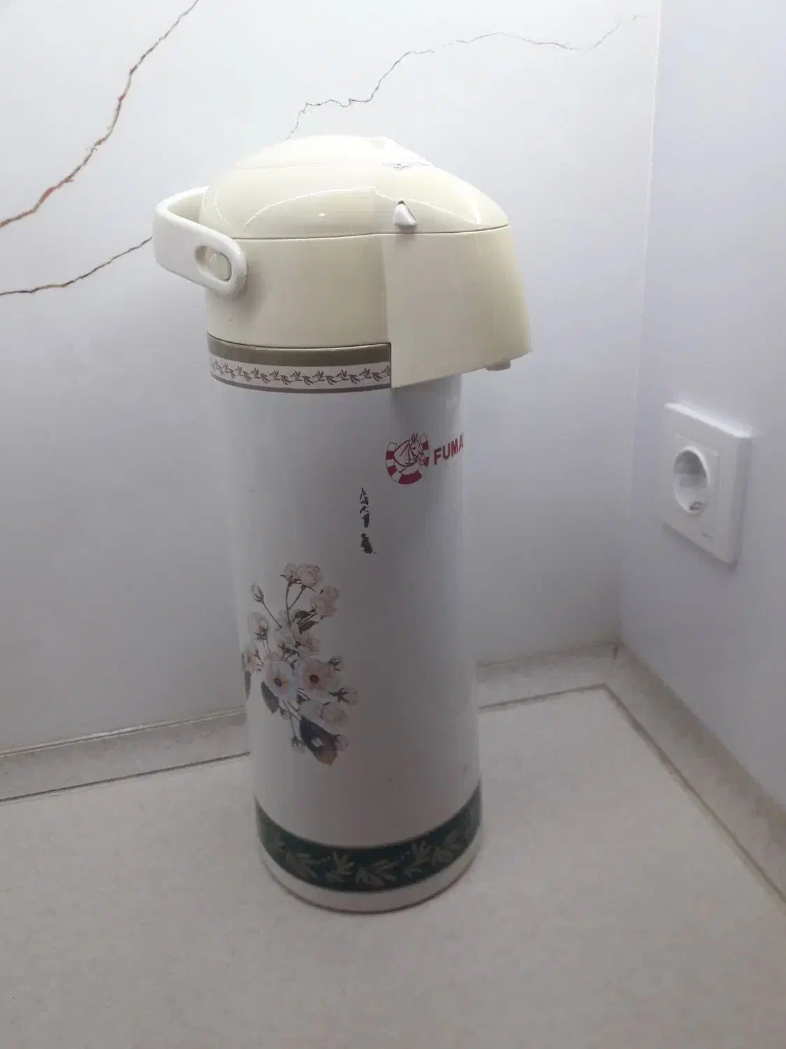 فلاسک ۲ لیتری پمپی|قوری، کتری، قهوهساز دستی|همدان, |دیوار